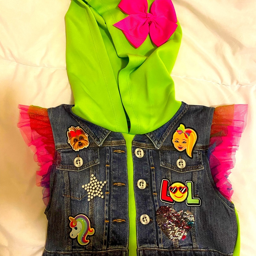 Jojo Siwa dress